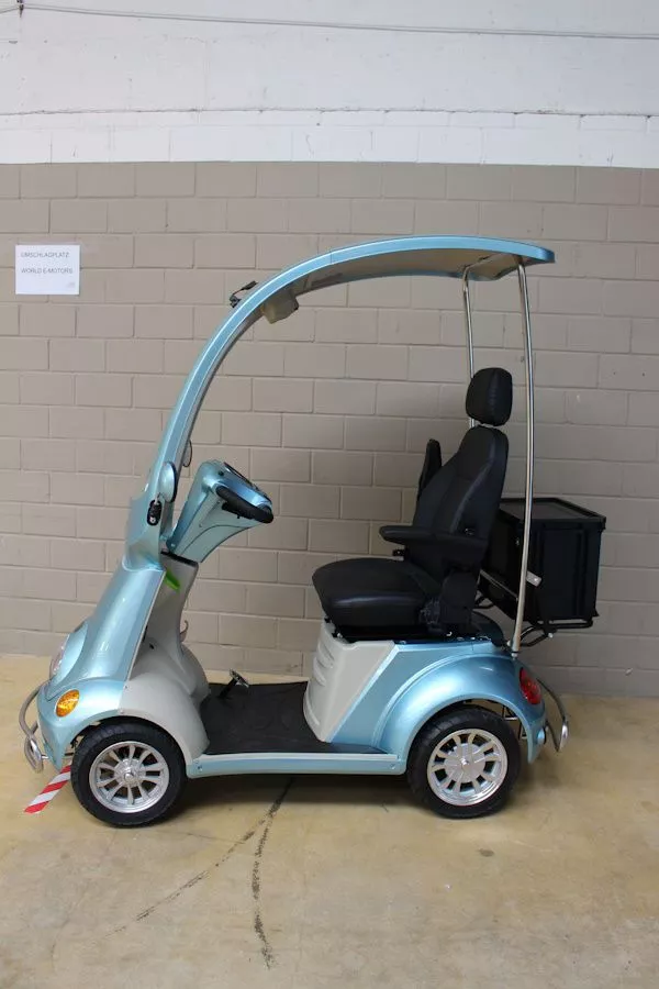 Fahrzeug-Nr. 57 / Jet 304D Stahlblau